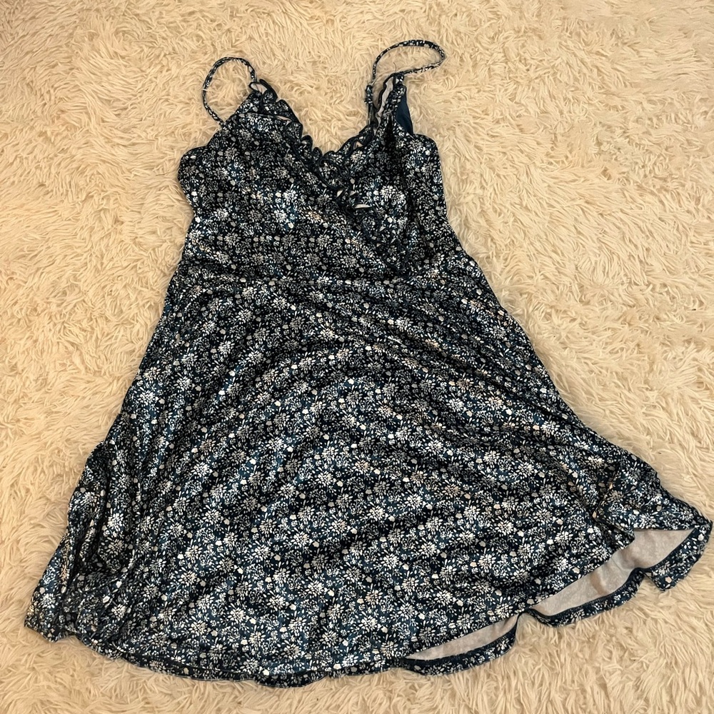 Francesca’s Blue and White Floral Velvet Dress